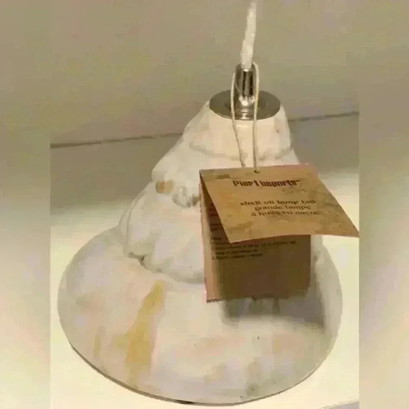 NWT Pier 1 Coastal Shell Oil Lamp‎ Excellent Condition from a Smoke Free Home - Picture 2 of 13